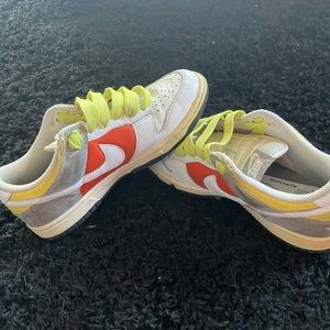 Vintage ‘90s Nike Dunk Low